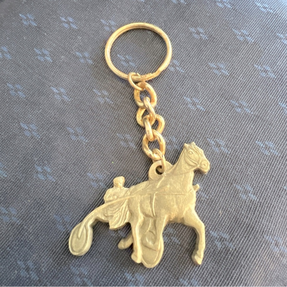 I Heart Racing Wilmarth   Co Vintage Keychain Horse Racing 1983